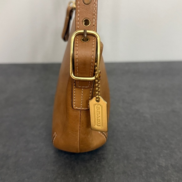 Preloved Y2K mini Coach shoulder bag - Picture 6 of 13